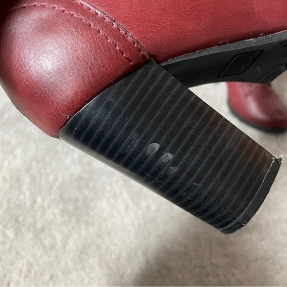 Dolce by Mojo Moxy WitchyFaux leather Red-burgundy‎ ankle boot Whimsigoth Size 8 - Picture 9 of 12